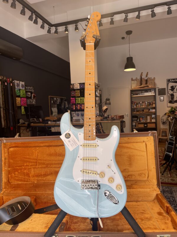 Fender Stratocaster Vintera ’50s Daphne Blue (Mex) Spedizione inclusa