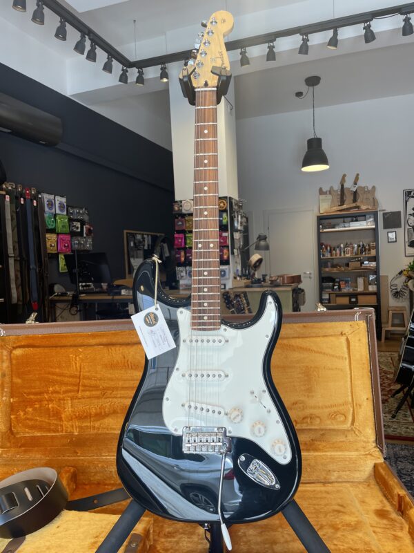 Fender Stratocaster Player Black (03/2022 Mex) Spedizione inclusa